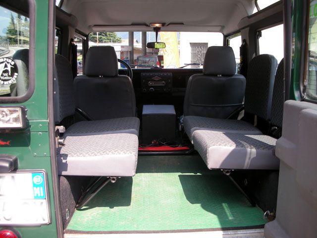 defender-td5-2003-4.jpg