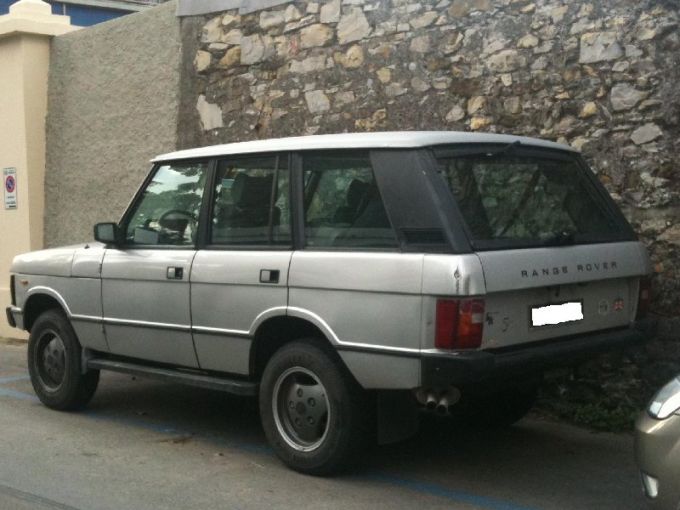 range-rover-5-porte-8v-1.jpg