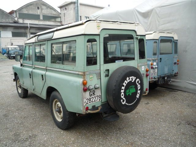 land-rover-109-sw-3.jpg