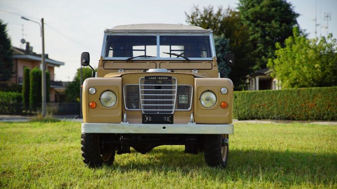 land-rover-88-diesel-1973-1.jpg