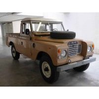 Land Rover 109 Series III Pick up