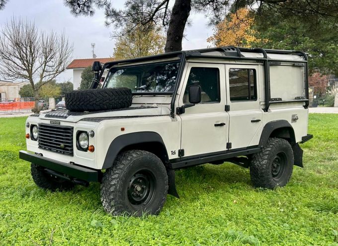 land-rover-110-300-tdi-1.jpg